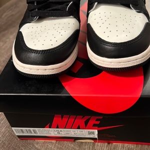 Air Jordan 1 Retro High Dark Mocha